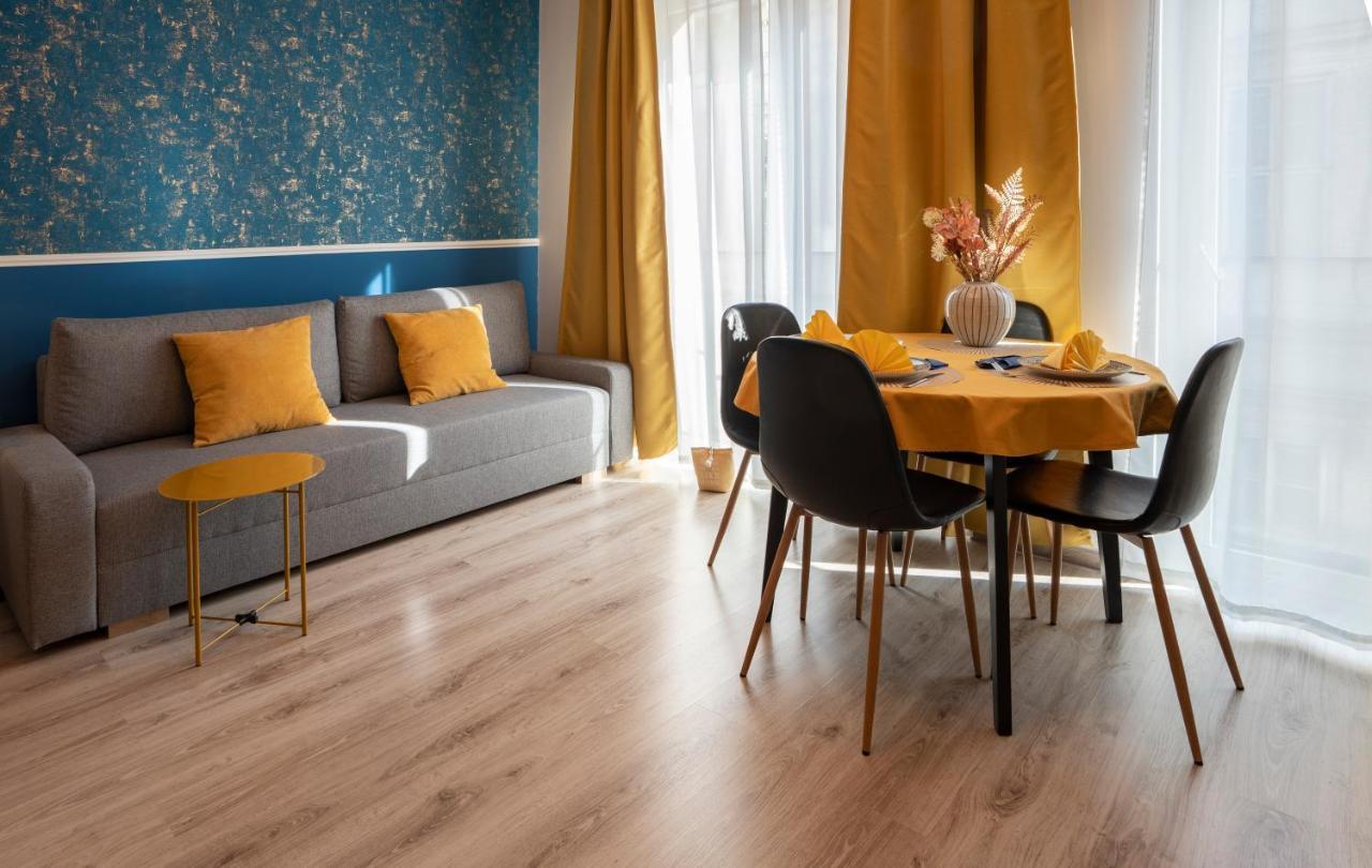 Dn Blue Apartment Budapest Exteriör bild